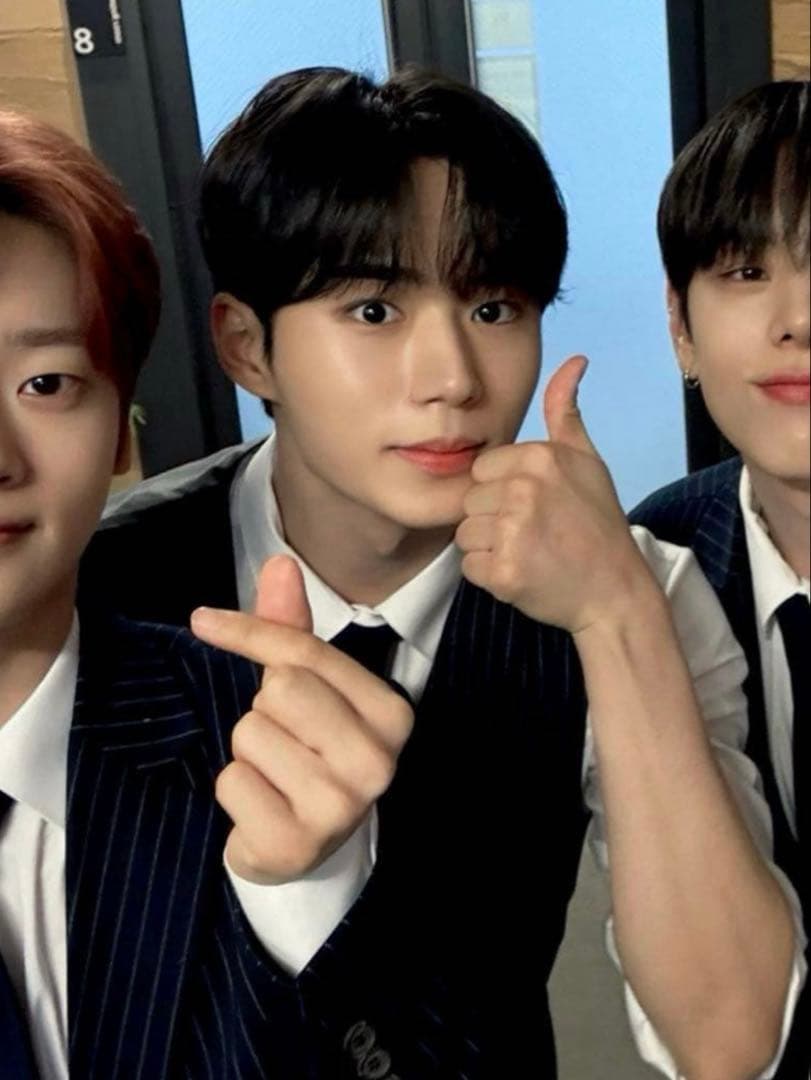 ALD1 ジュンソ ヨントン 対面 ポラロイド チェキ サイン トレカ WEi