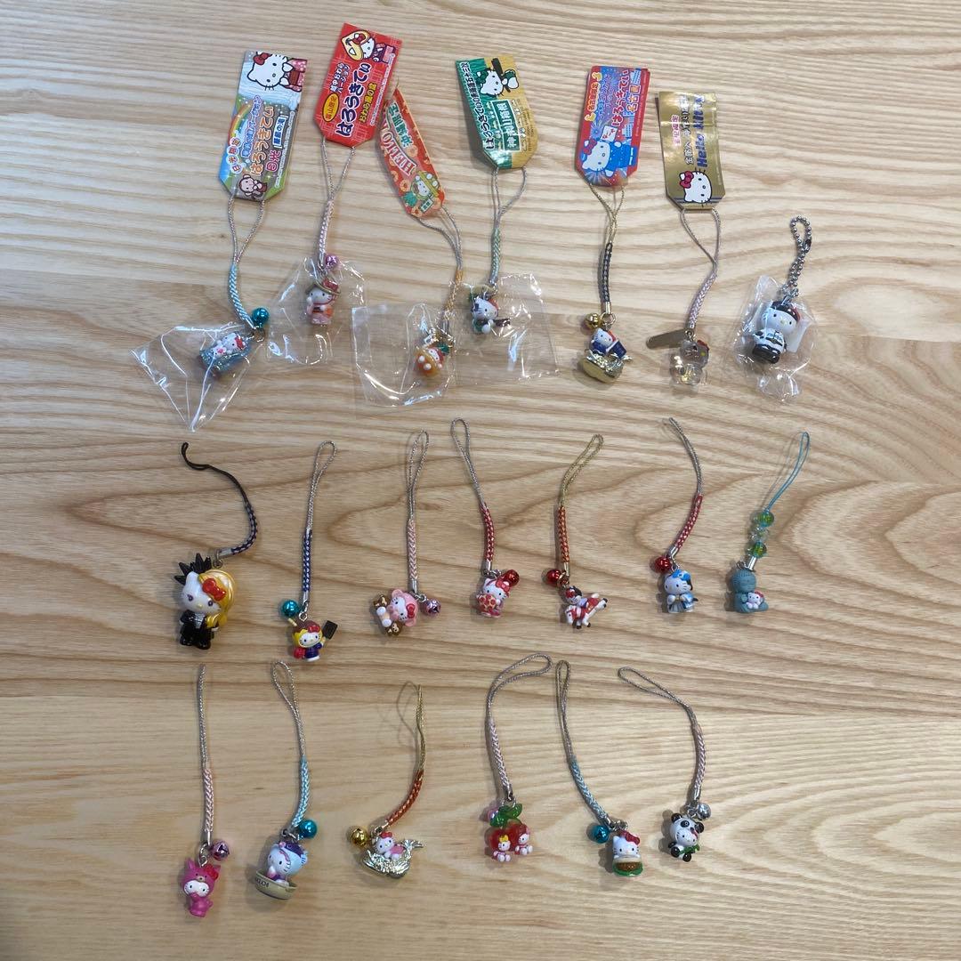 ご当地キティストラップ　20個まとめ売り