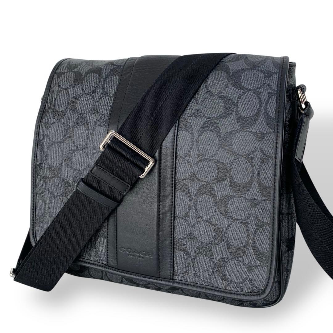 極美品 コーチ ショルダーバッグ メッセンジャー シグネチャー 大容量 ブラック