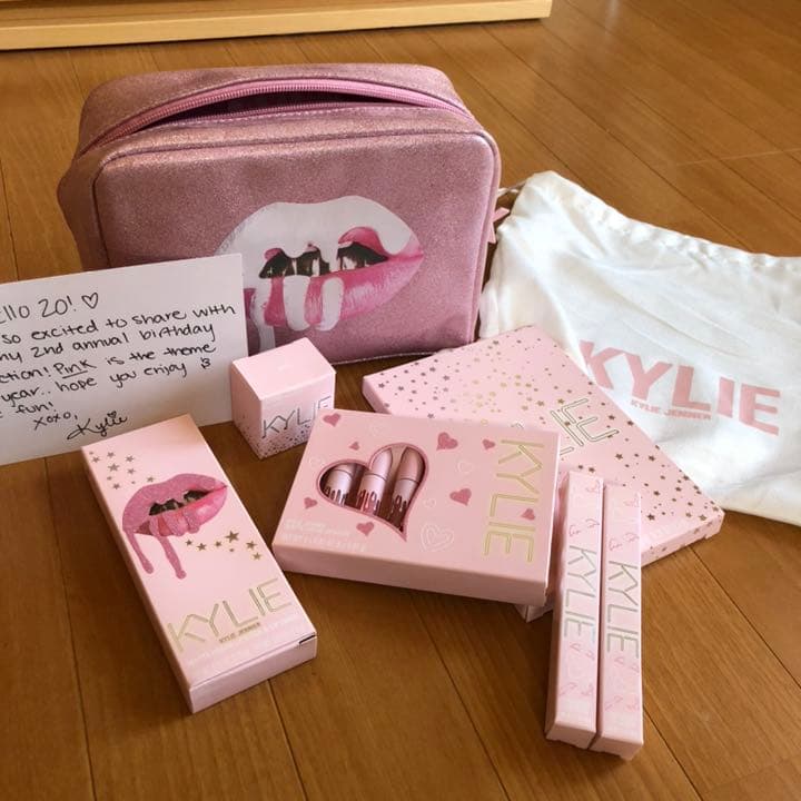 口紅 Kylie cosmetics