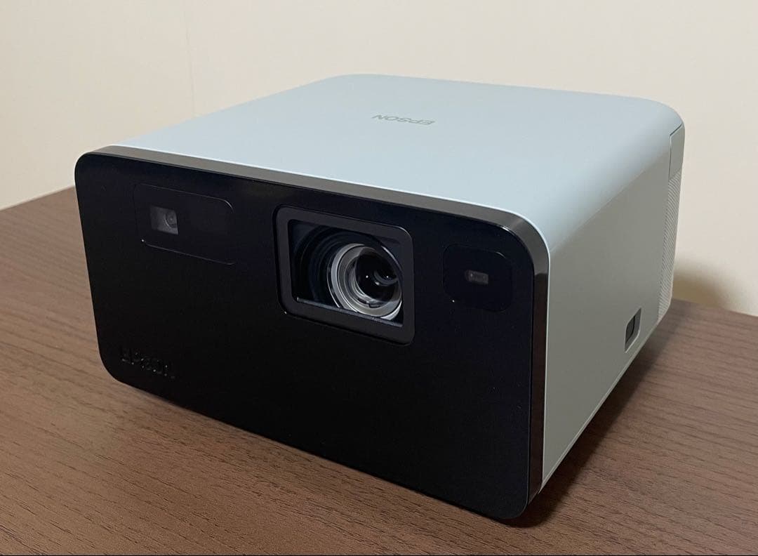 EPSON プロジェクター EF-21G