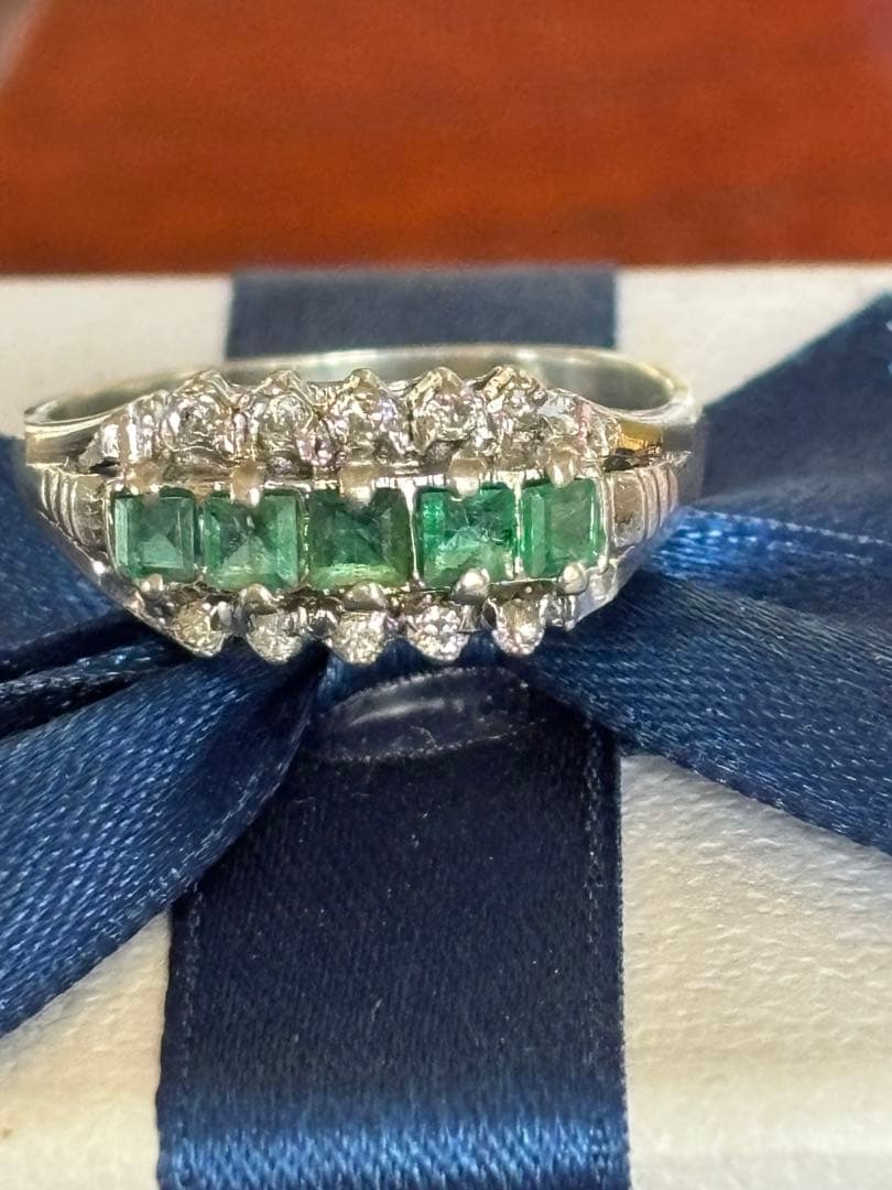 エメラルド ダイヤモンド リング15番