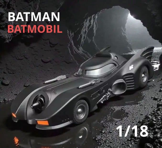 ★未使用 バットモービル 1/18 ミニカー ライトアップ バットマン レア品