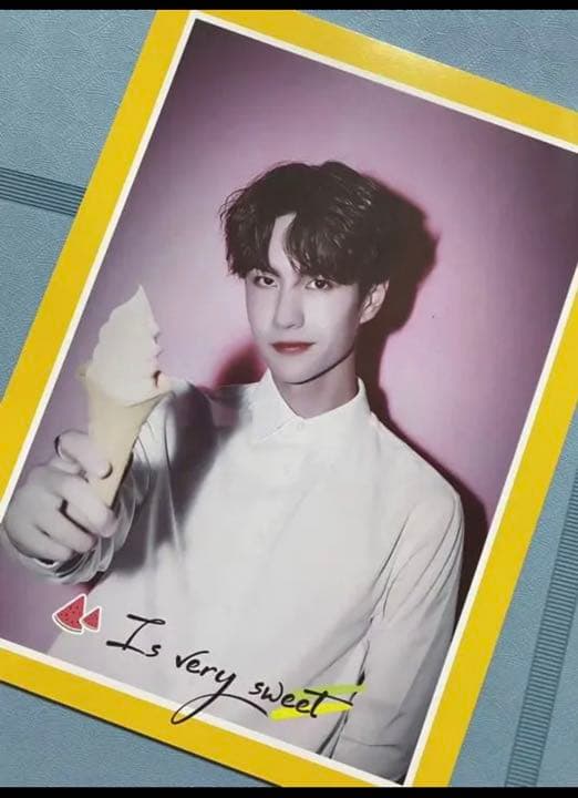 陳情令　王一博【时光与你都很甜】王一博写真集 陳情令 王一博【时光与你都很甜】王一博写真集 - メルカリ