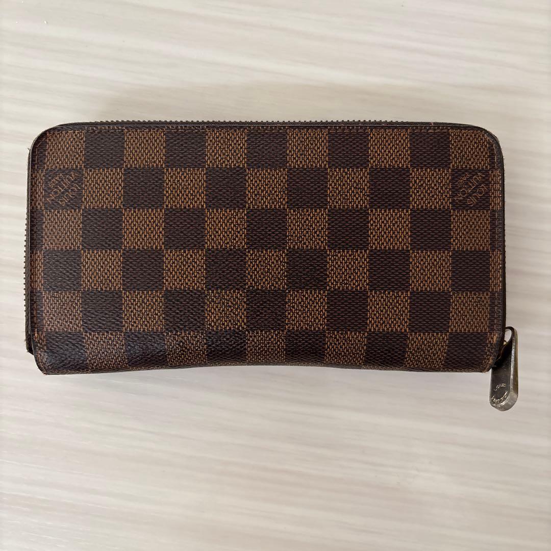 ONE様　　ルイ・ヴィトン 上品なシルバーが手元を映えさせる♪】ルイヴィトン☆ミニ財布 (Louis