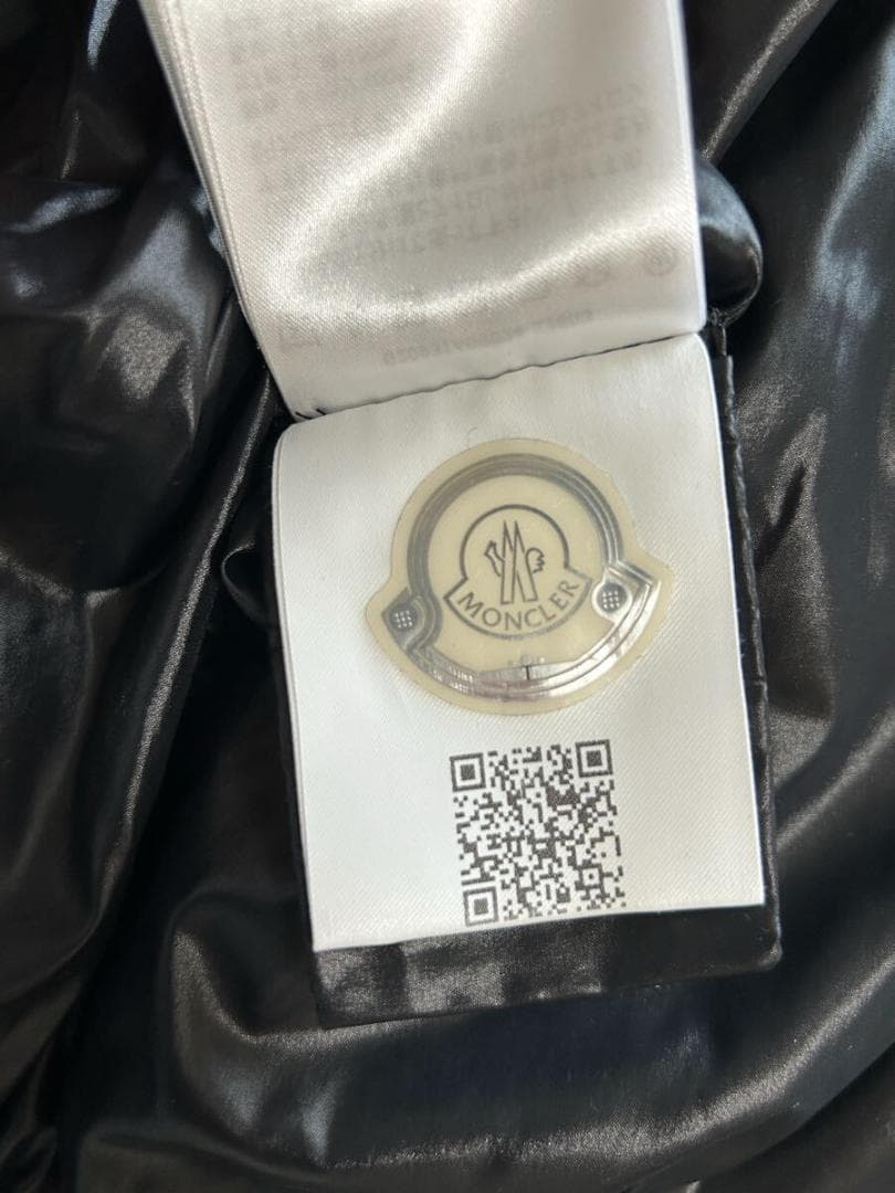 ☆モンクレール 21-22年AW HOMOGYNE ブラック 00 美品☆ - メルカリ