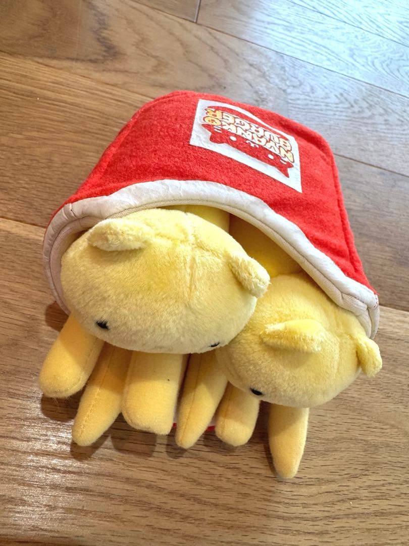 【初代！！かなり希少】にゃんにゃんにゃんこ ポテト にゃんこバーガー　ぬいぐるみ 初代！！かなり希少】にゃんにゃんにゃんこ ポテト にゃんこバーガー