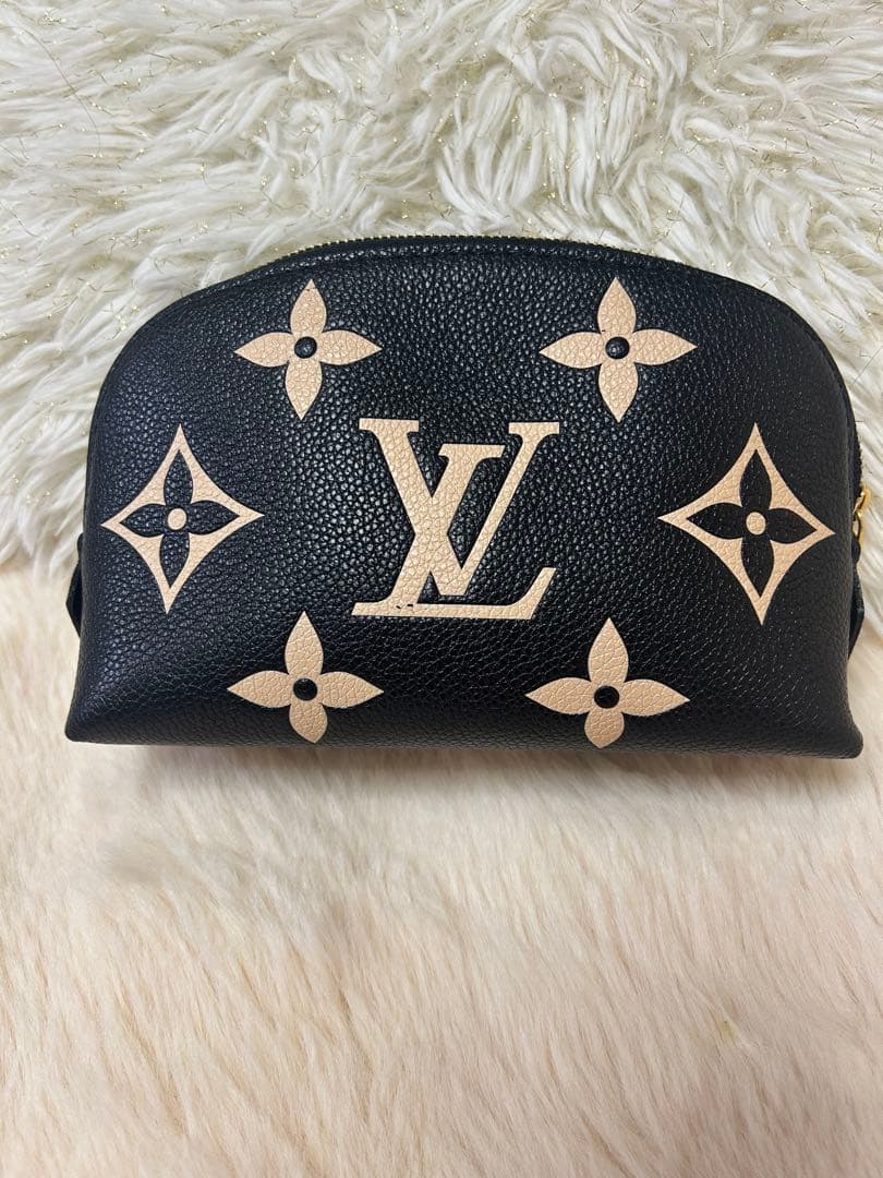 ⚠️本日限定10%off中⚠️ ルイ・ヴィトン 黒 モノグラム ポーチ LOUIS VUITTON（ルイ・ヴィトン） 銀座店 ドップキット モノグラム