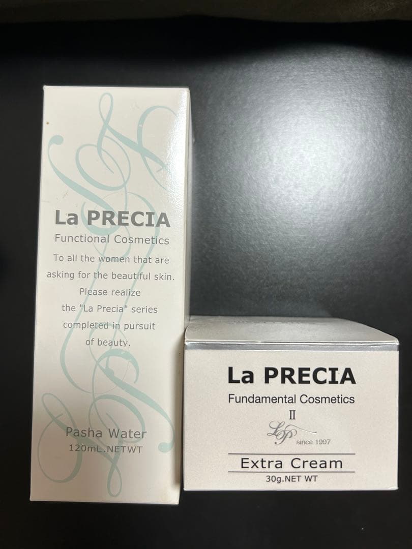 La PRECIA Pasha Water & Extra Cream セット