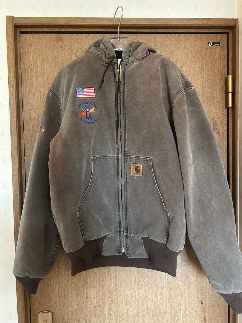 Carhartt フード付きジャケット グレー ファッション メンズ