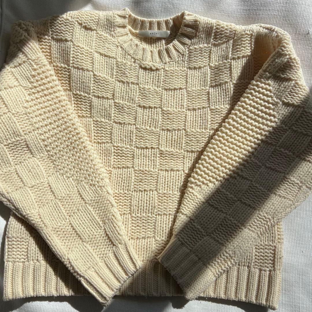 ARCHI アイボリー ブロック柄ニット