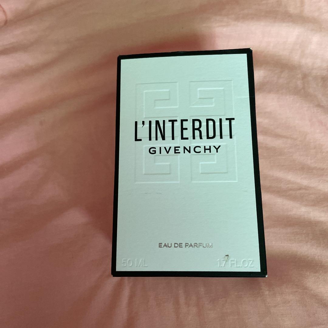 ジバンシー•ランテルデイ　オーデパルファム