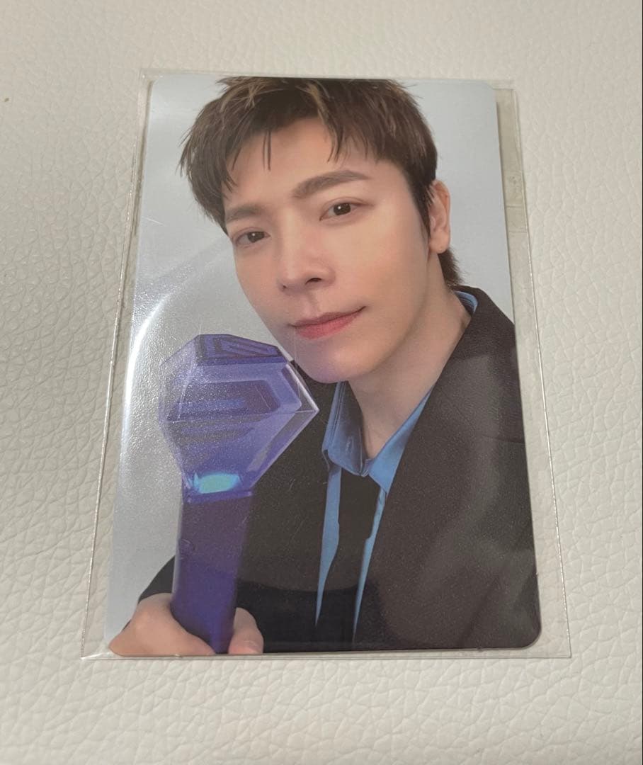 SUPER JUNIOR DONGHAE ドンへ トレカ ペンライト付属トレカ - メルカリ