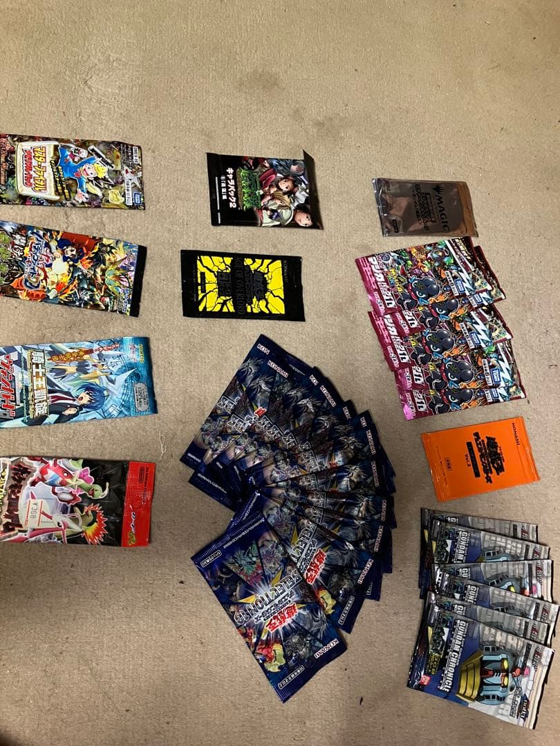 匿*️様 【トレカ福袋】未開封約30パック