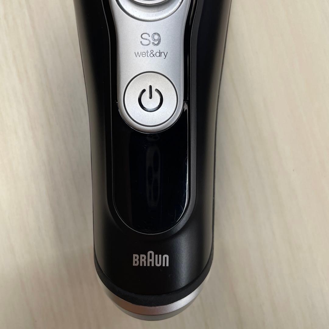 BRAUN ブラウンシリーズ9 9360cc TYPE5793 - メルカリ