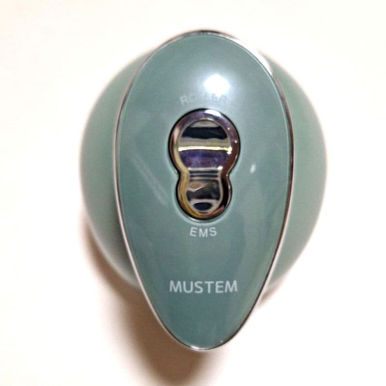 MUSTEM リラックスパ MST-EH1G ヤーマン 美顔器 USB充電式 - メルカリ