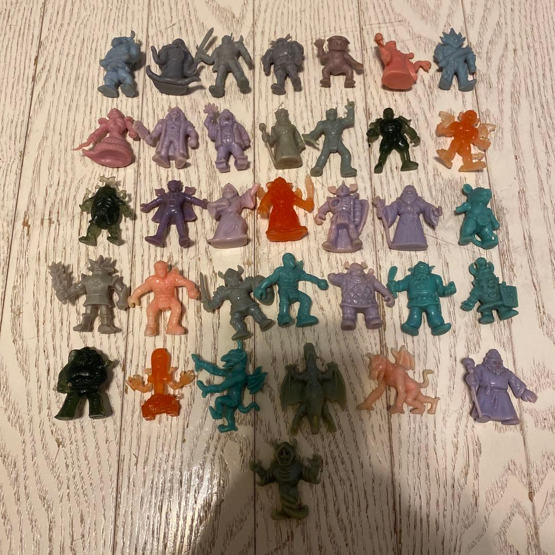 ネクロスの要塞 第1弾から第4弾 フィギュア 36体セット - メルカリ