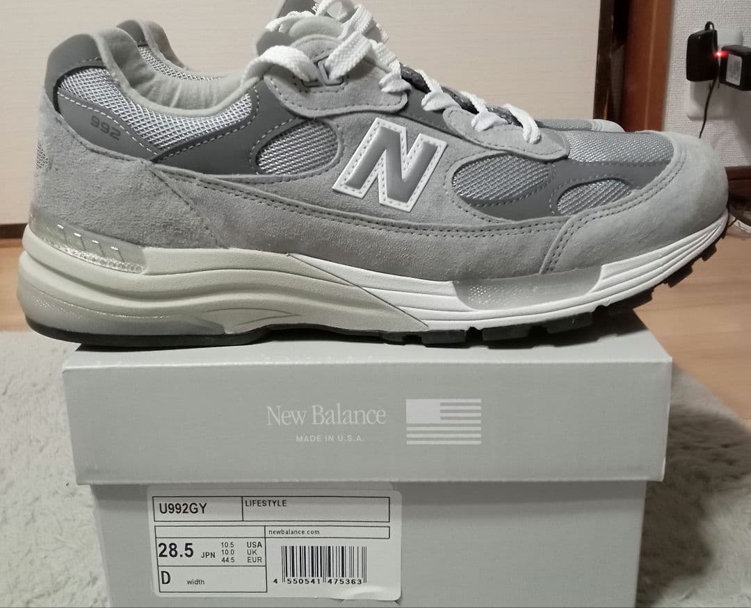 h*1様 ニューバランス　NewBalance　U992GY 28.5 992 中古・古着通販】NEW BALANCE (ニューバランス) スニーカー/U992GY
