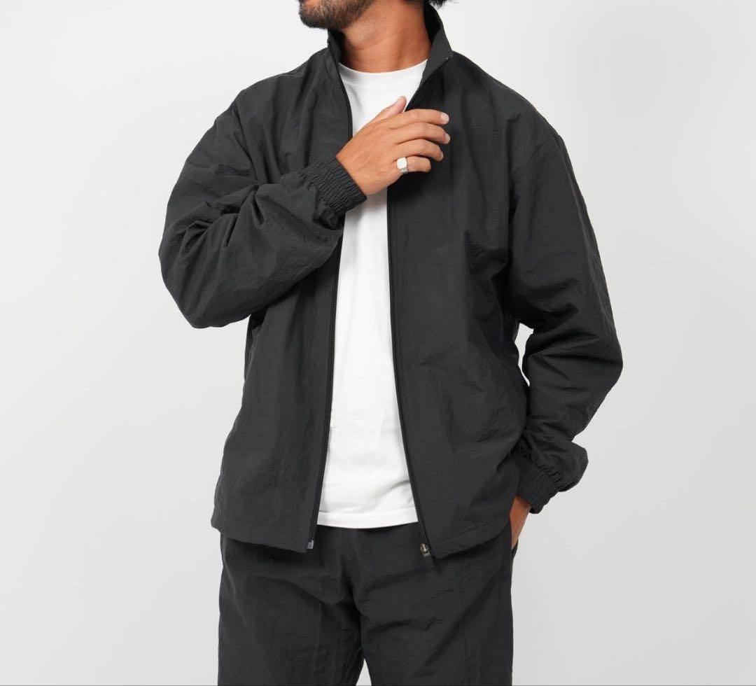 OVY ナイロンジップアップジャケット　スミクロ　KAJA 000000011726-21.jpg?size=xl&w=