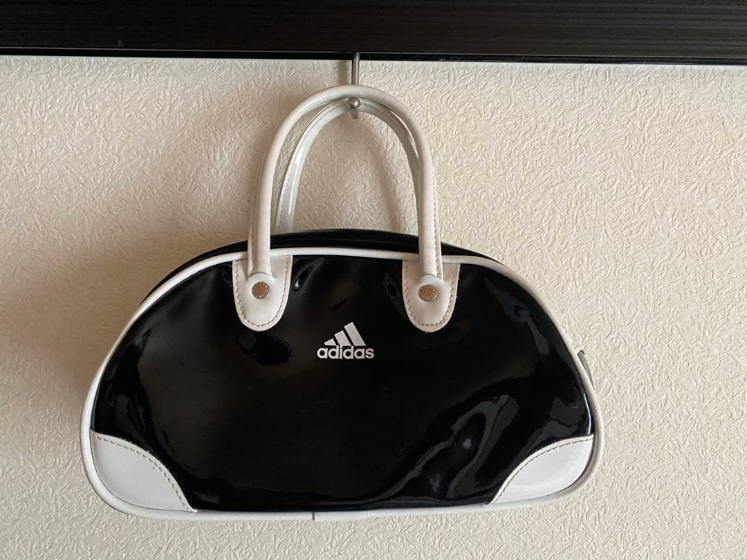 アディダスadidas エナメルミニボストンバック 黒 ビンテージ 希少