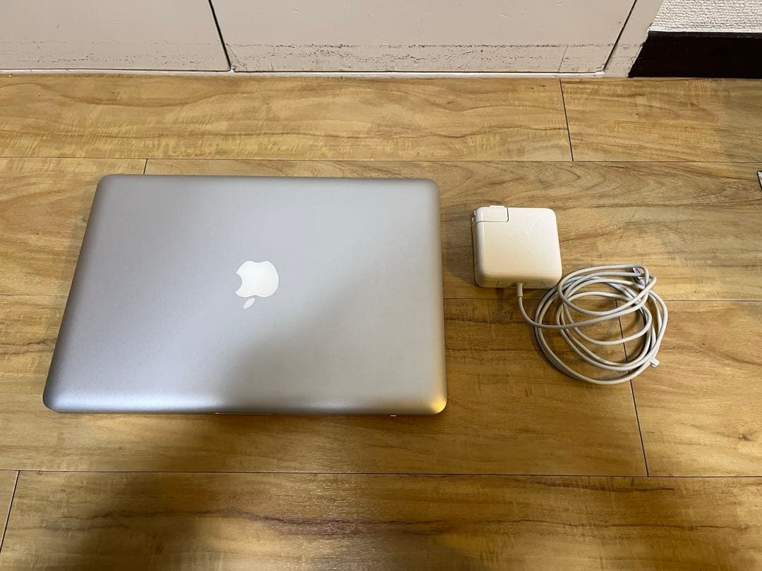 MacBook本体 Apple MacBook Pro (13-inch, Mid 2012)