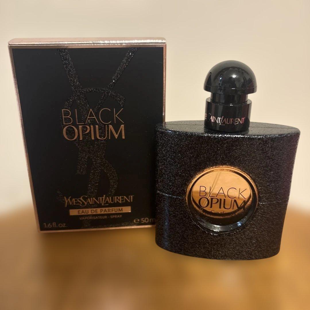 イブ・サンローラン　ブラック オピウム オーデパルファム　50ml