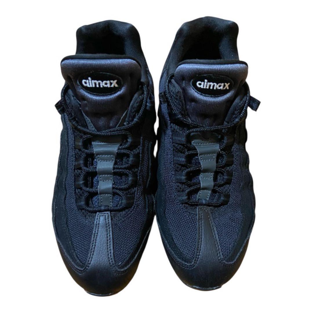 美品　Nike Air Max 95 Essential トリプルブラック