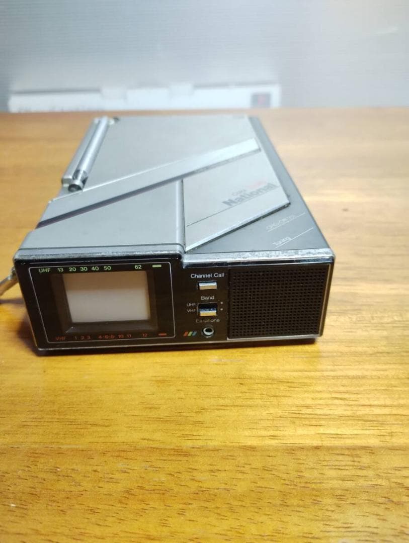 希少・動作品 ナショナル 1.5インチ カラーマイクロテレビ TR-101CT