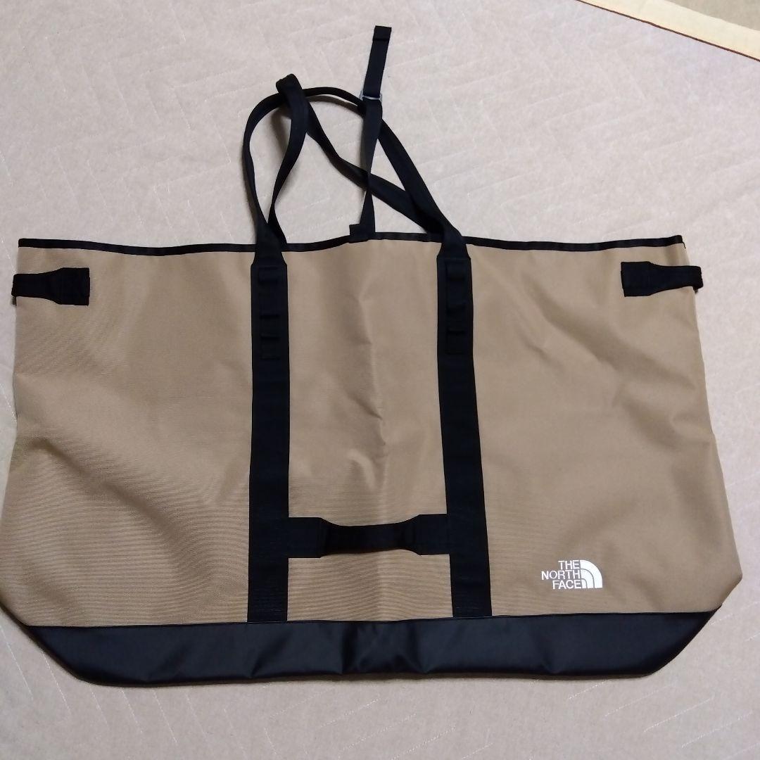 THE NORTH FACE 　折りたたみバッグ ベージュ