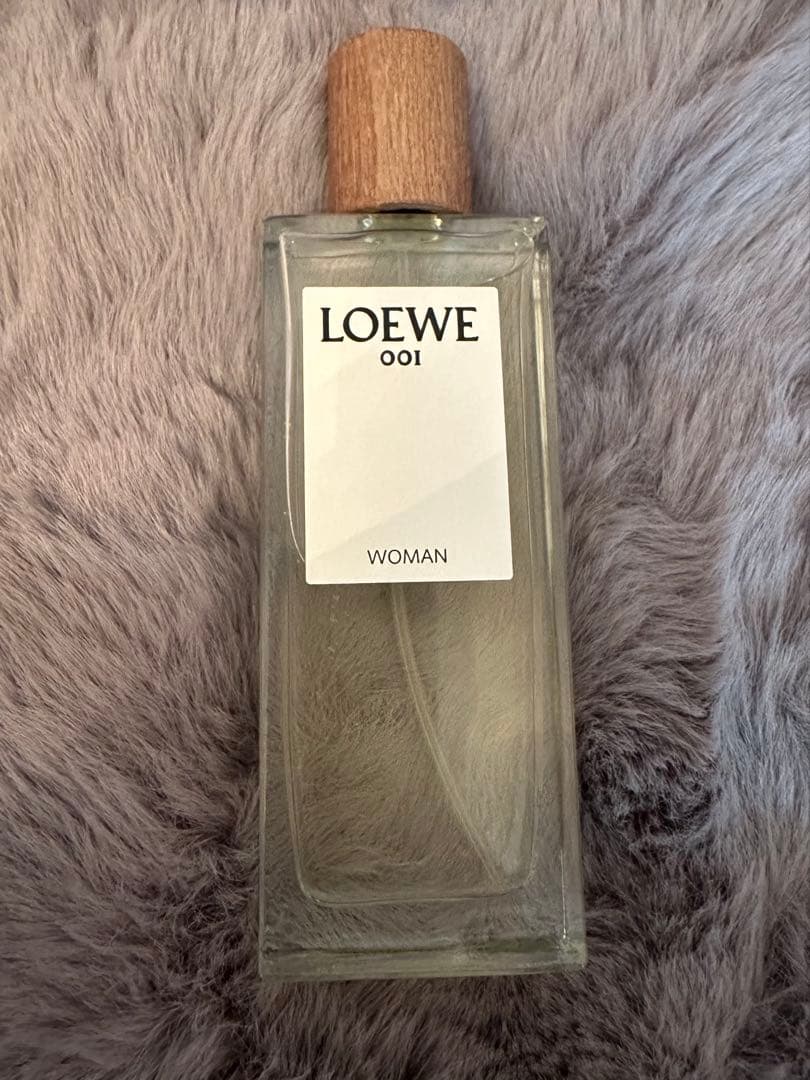 [LOEWE]ロエベ 001 ウーマン オードゥ パルファム 50ml