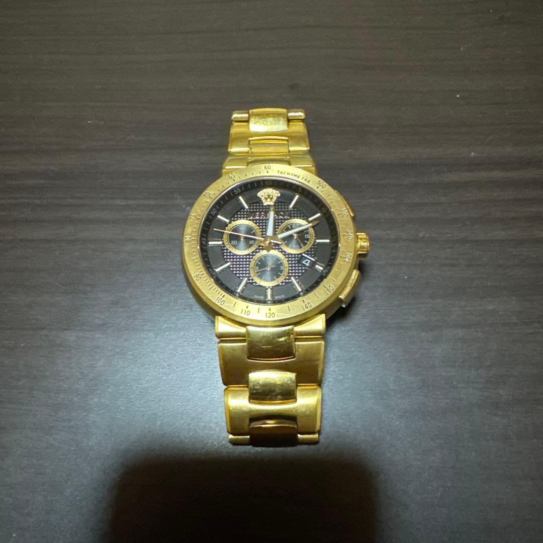 VERSACE ゴールド 時計