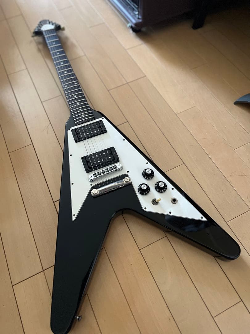 Gibson Flying V 1995年製☆フライングV（カーク・ハメット風） - メルカリ