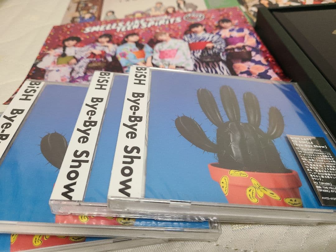 BiSH解散ライブ10万チケ特典+おまけ - メルカリ