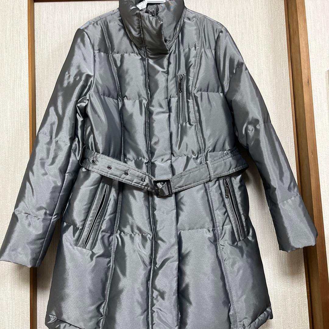 ☆極美品☆バーバリーロンドン☆ダウンコート☆裏ノバチェック☆シルバーグレー☆46