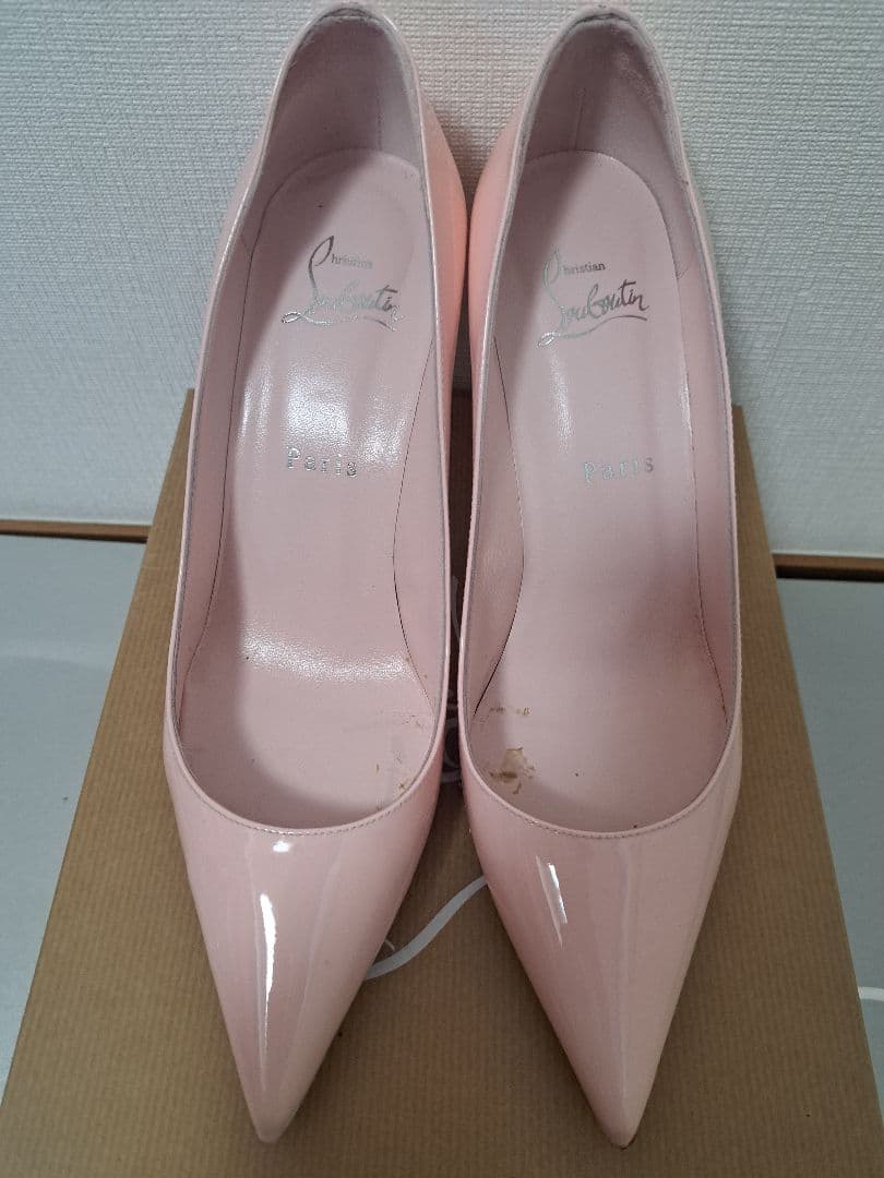 ルブタン KATE 8.5cm パテント ピンク 美品