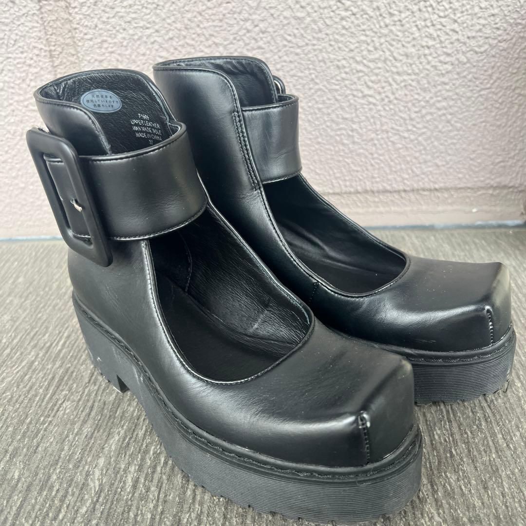 ジェフリーキャンベル Jeffrey Campbell太ベルト厚底パンプス - メルカリ