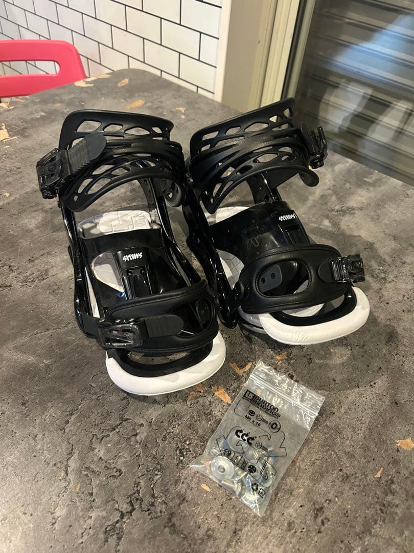 Burton バートン スモールズ キッズ ビンディング ジュニア用 楽天市場】BURTON バートン キッズ Burton スモールズ Re:Flex 105751