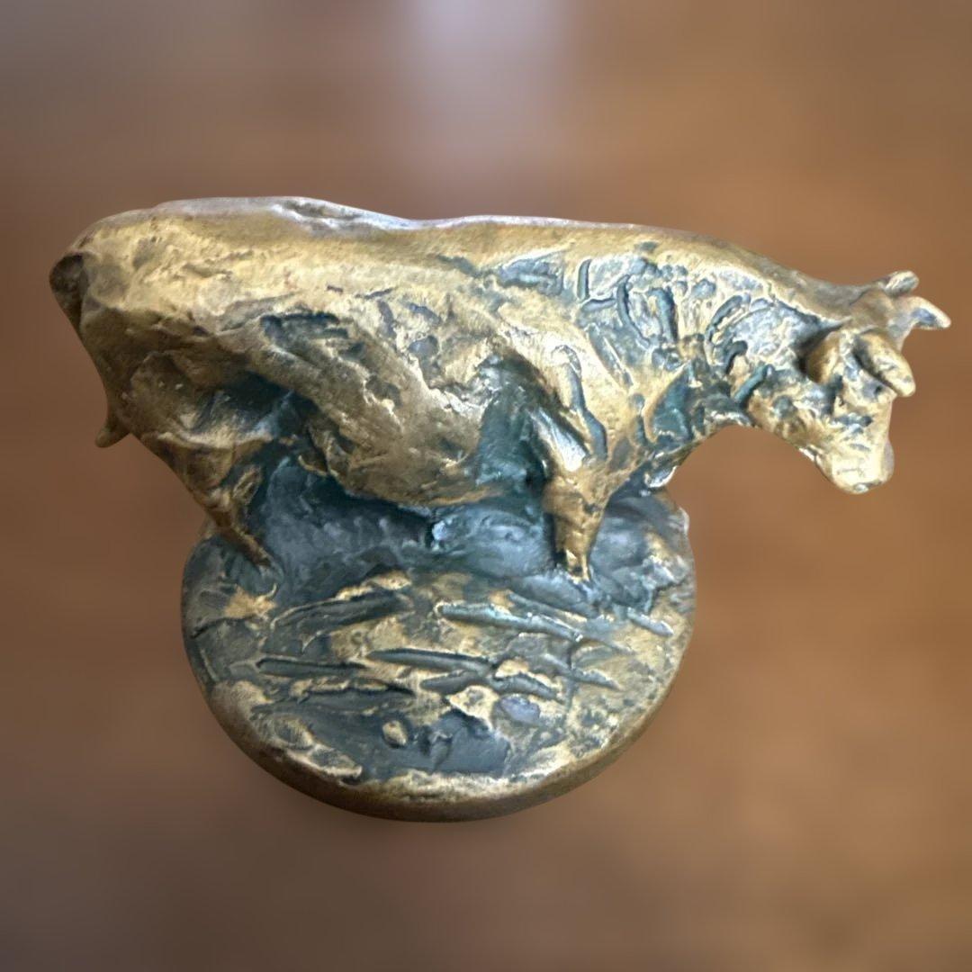 銅製ブロンズ日本彫刻　最高峰北村西望作　草原陽福　牛干支 朱肉入れ（上蓋のみ）