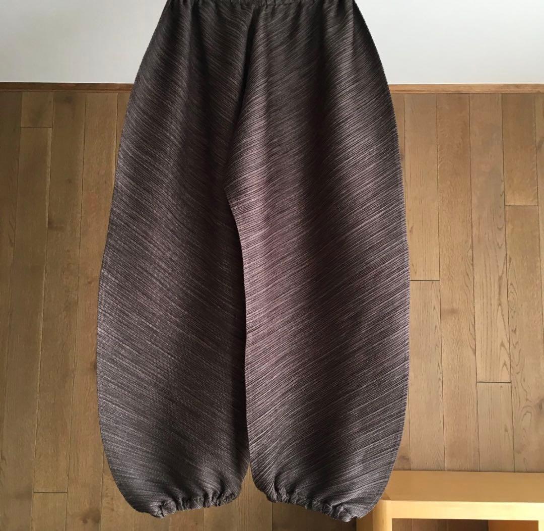 美品 ISSEY MIYAKE イッセイミヤケ プリーツ 変形 パンツM - メルカリ