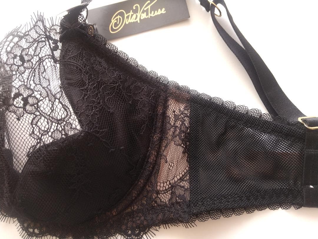 ＊おまとめ＊《Dita Von Teese》Zsa Zsa　UK34D&M　他