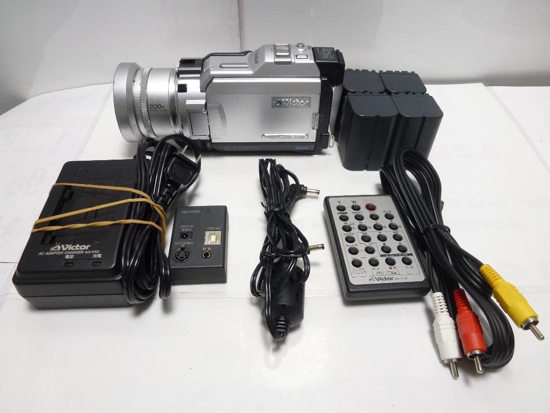 希少　動作品　Victor ビクター　デジタルビデオカメラ　GR-DV2000