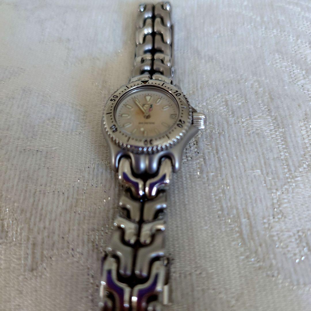 タグホイヤー　腕時計　レディース タグホイヤー】より美しくリニューアル。レディースサイズCARRERA