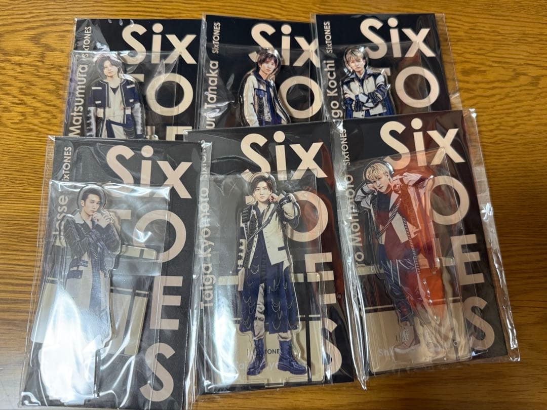 SixTONES アクリルスタンド セット - メルカリ