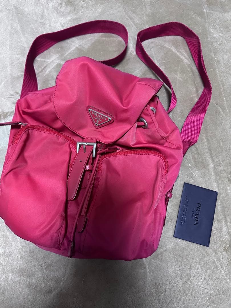 ⌘*⌘様 PRADA ナイロン リュック　チェリーレッド