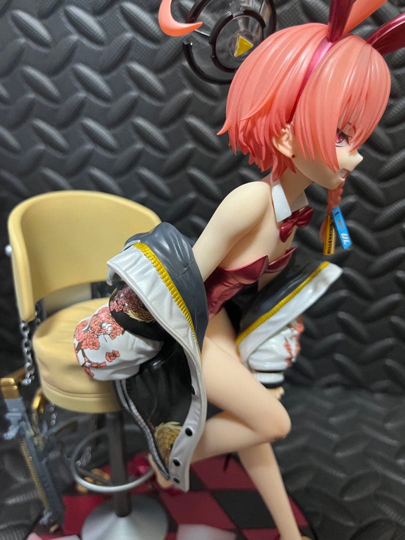 ブルーアーカイブ 美甘ネル(バニーガール) 1/7スケールフィギュア