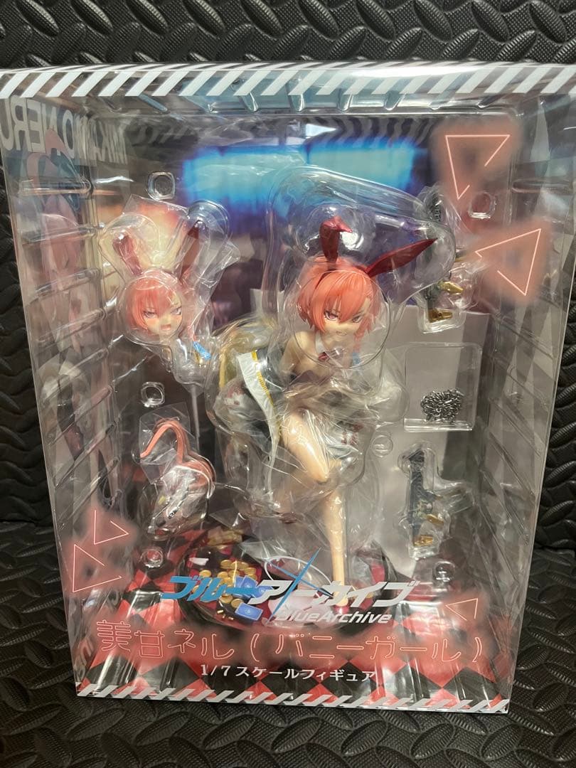 ブルーアーカイブ 美甘ネル(バニーガール) 1/7スケールフィギュア