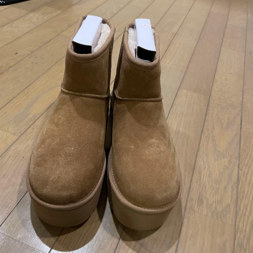 UGG ムートンブーツ ベージュ 中古・古着通販】UGG (アグ) ムートンブーツ ベージュ サイズ:25cm