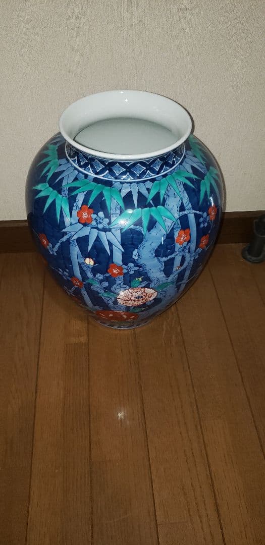 青色の竹模様陶器花瓶