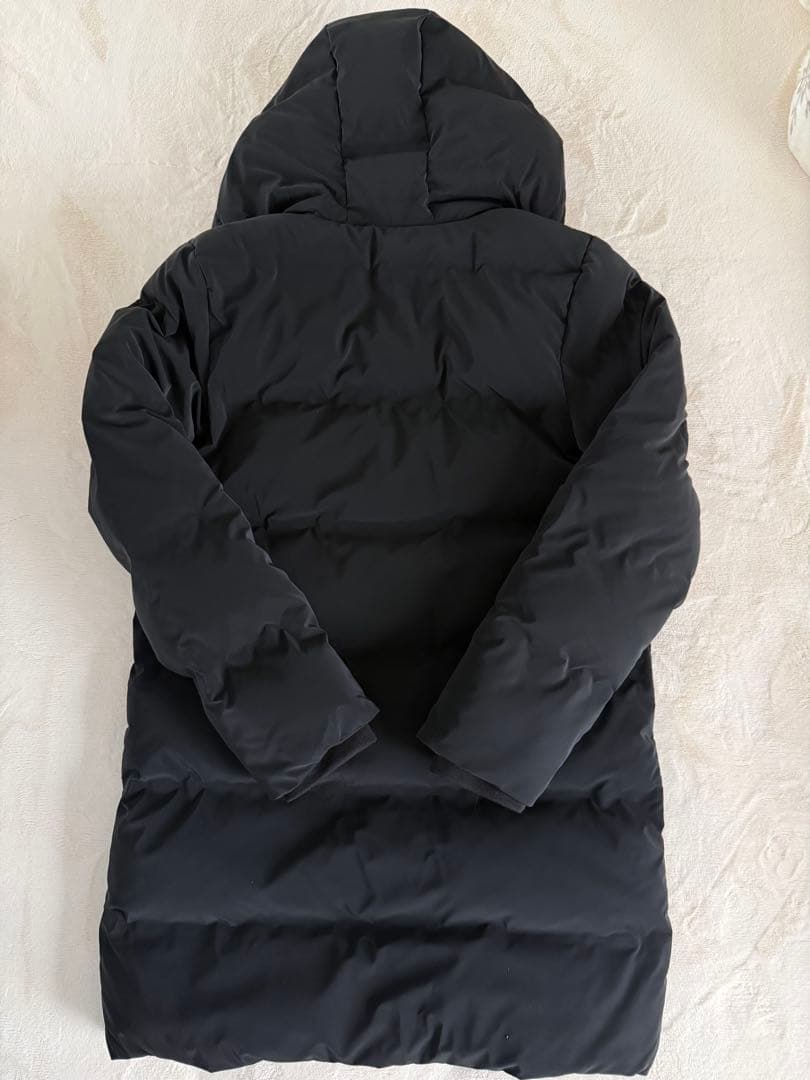 新品】ZARAフード付きセミロングダウンジャケット ブラックS - メルカリ