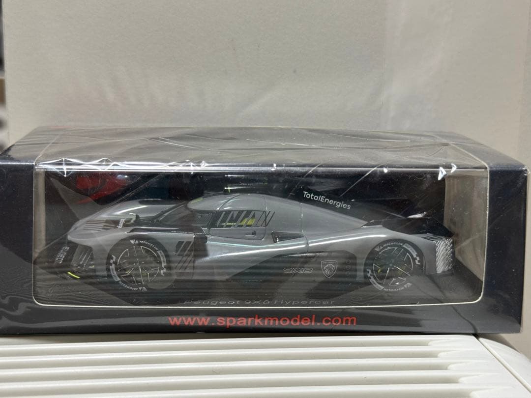 新品・未開　スパーク1/43 スケール プジョー 9X8 ハイパーカー スパーク 1/43 プジョー 9X8 プジョー トタルエナジーズ 2025 ルマン